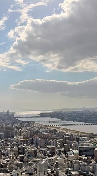 91麻豆丝袜精品一区-探访91麻豆丝袜精品一区 —— 时尚潮流与传统美学的融合体验